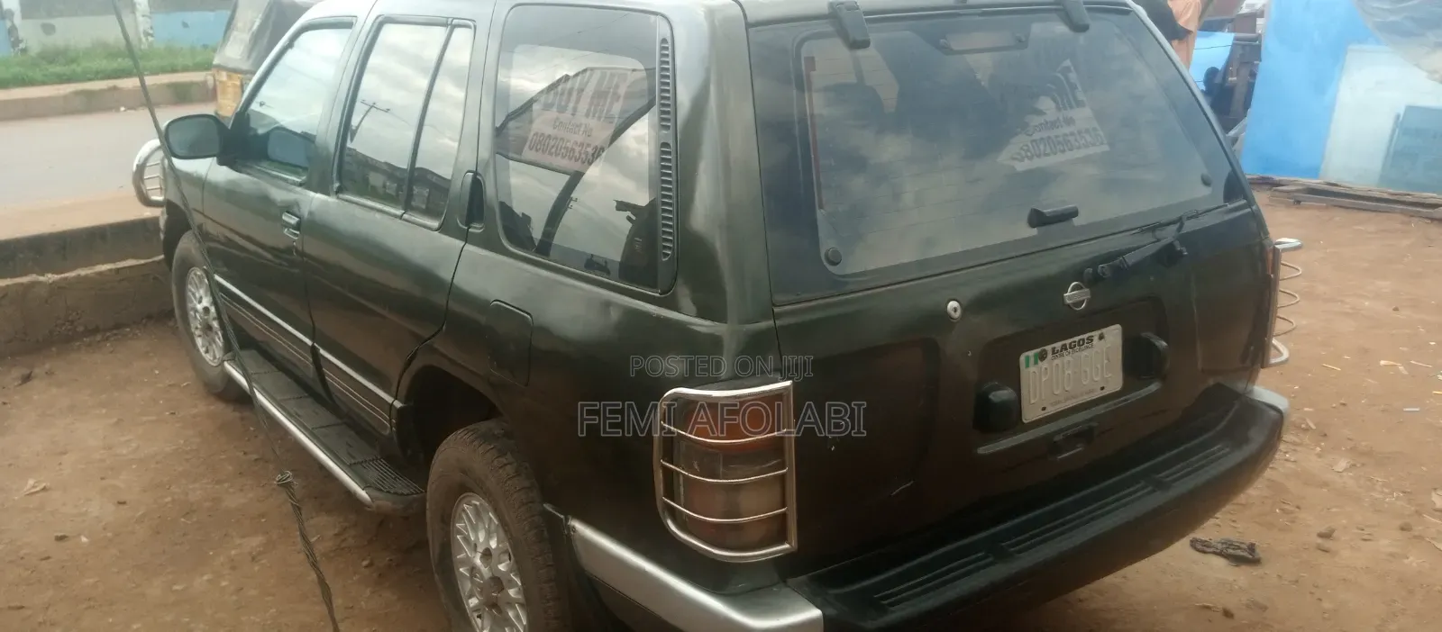 Nissan Pathfinder Automatic 2000 Green