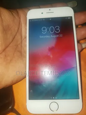Apple iPhone 6s 64 GB Gold