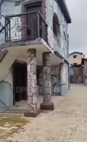 10bdrm Block of Flats in In, Berger for sale