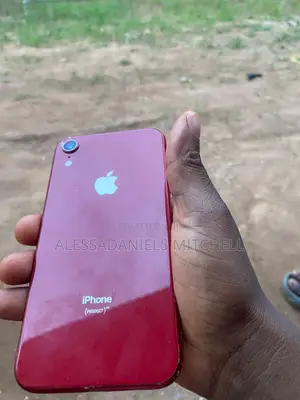Apple iPhone XR 64 GB Red