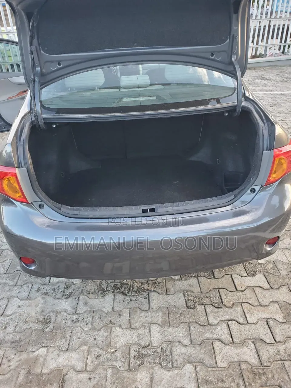 Toyota Corolla 2009 Black