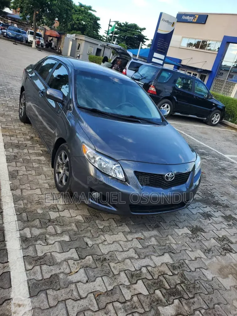 Toyota Corolla 2009 Black