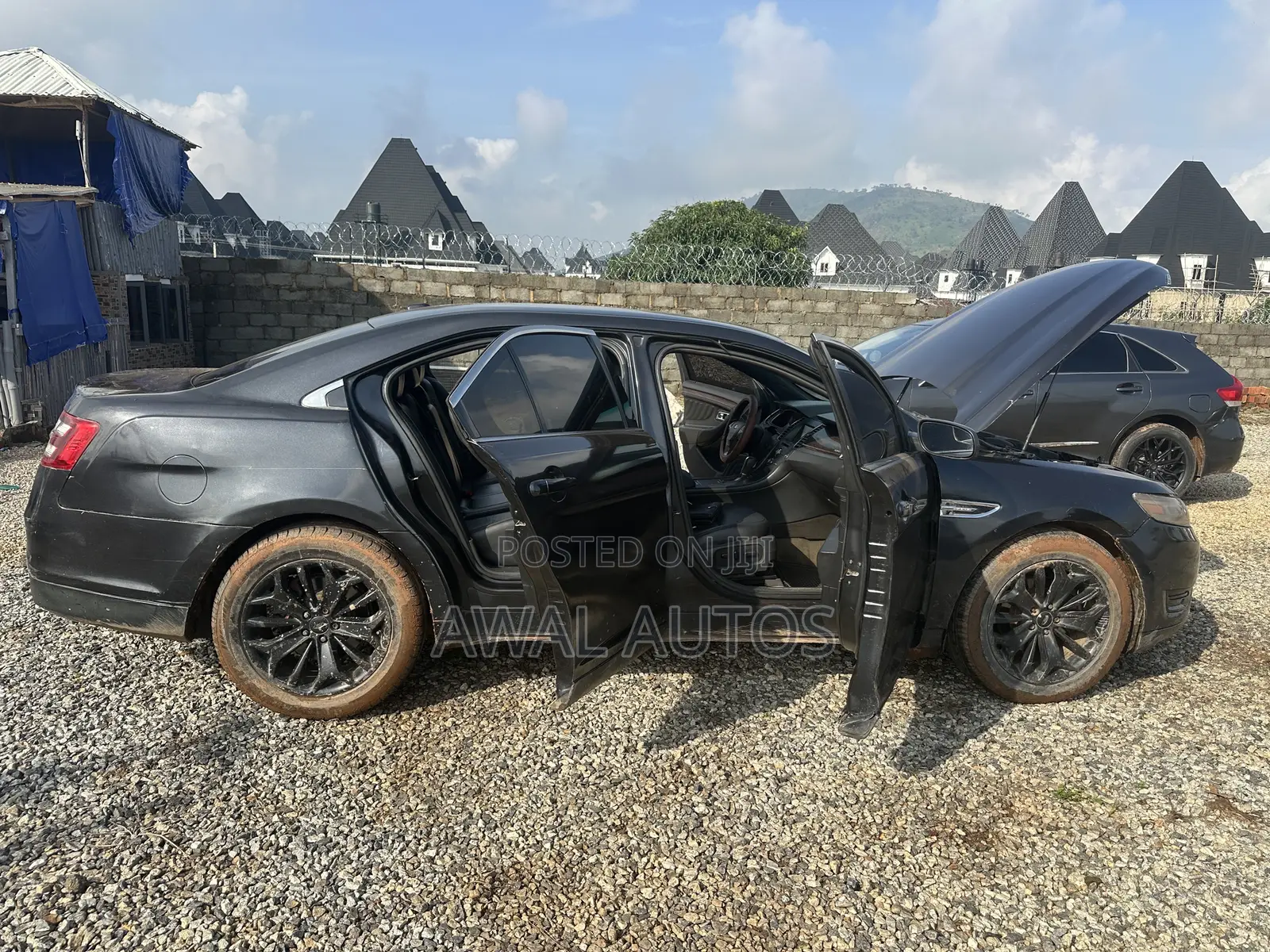 Ford Taurus 2015 Black