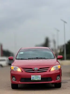 Toyota Corolla LE Special Edition 4dr Sedan (1.8L 4cyl 4A) 2013 Red
