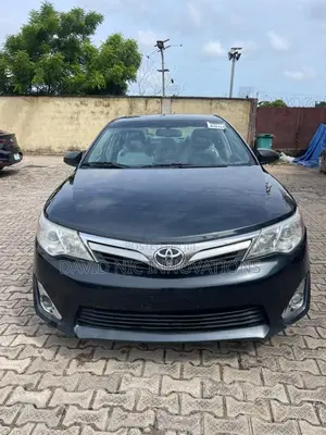 Toyota Camry 2012 Blue