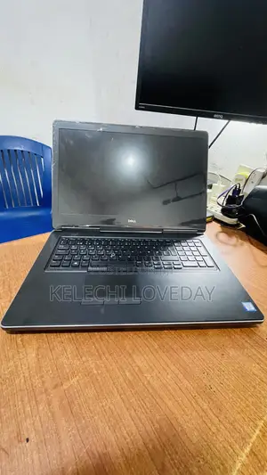 Laptop Dell Precision 7720 16GB Intel Xeon SSD 1T