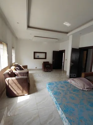 2bdrm Block of Flats in At 62 Road, Bunkoro for rent
