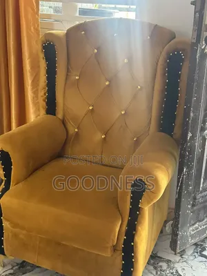 Standard Royal Chairs
