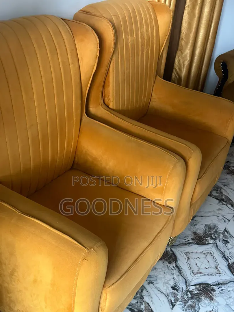 Standard Royal Chairs
