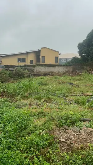 For Sale: A Dry Bare Land Measuring 450sqm at New Bodija Ibadan