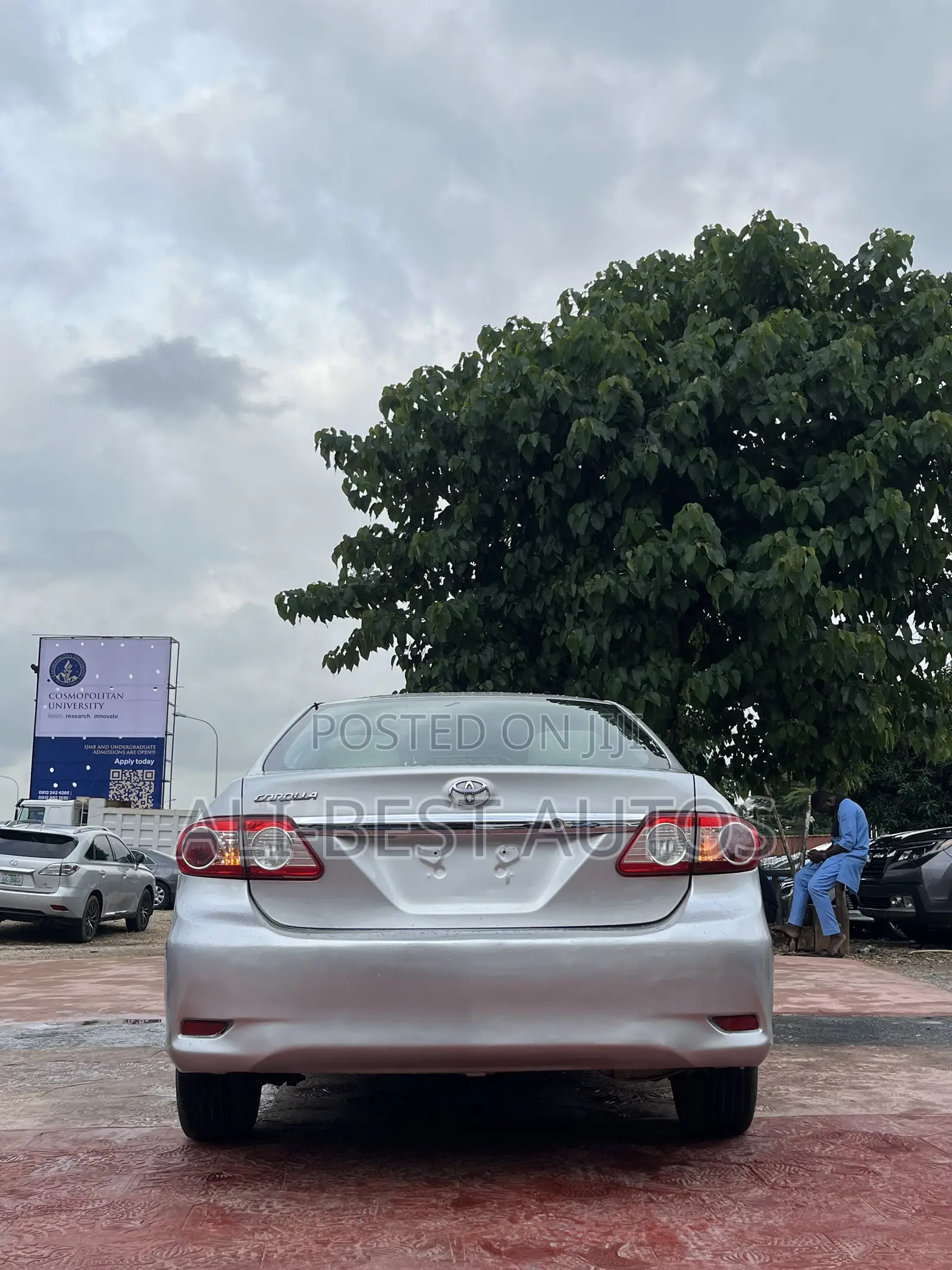 Toyota Corolla 2011 Silver