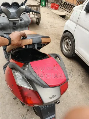 Aprilia Atlantic 2018 Red