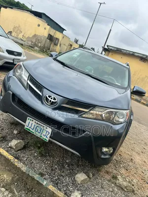 Toyota RAV4 2014 Blue