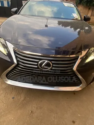 Lexus ES 2016 Blue