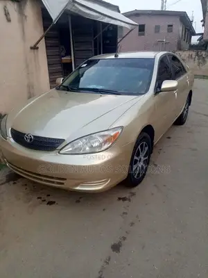 Toyota Camry 2004