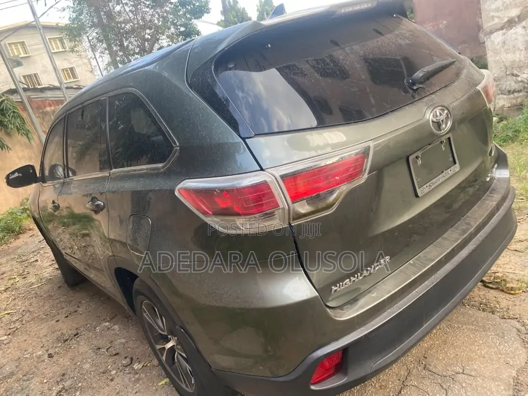 Toyota Highlander 2016 Green