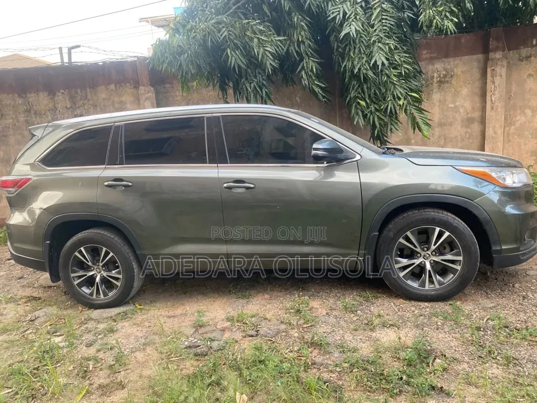 Toyota Highlander 2016 Green