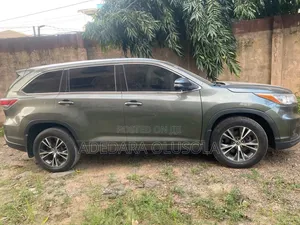 Toyota Highlander 2016 Green