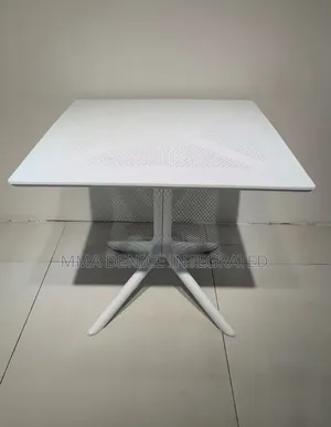 Modern White Dining Table – Stylish 4-Seater Table