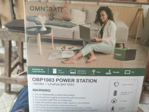 Omnibatt Solar Generator