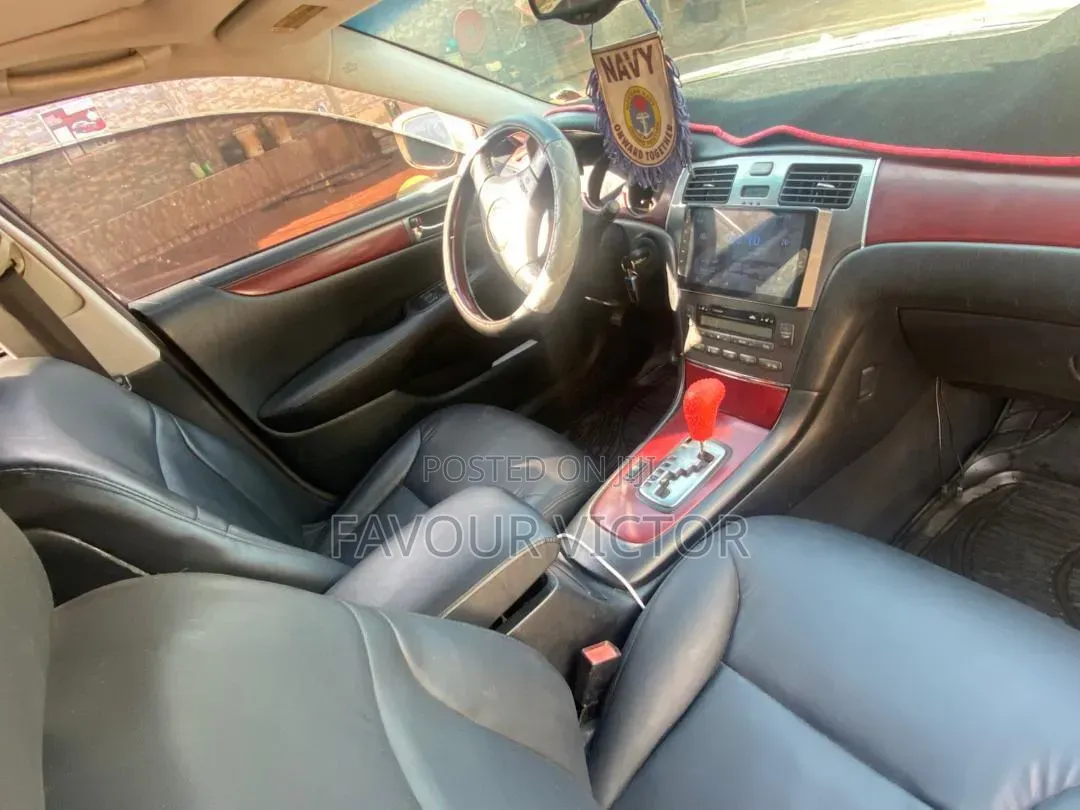 Lexus ES 330 2005 Gold