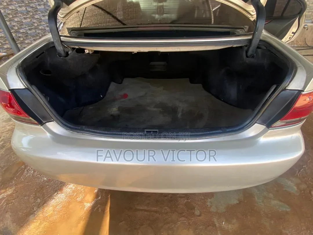 Lexus ES 330 2005 Gold