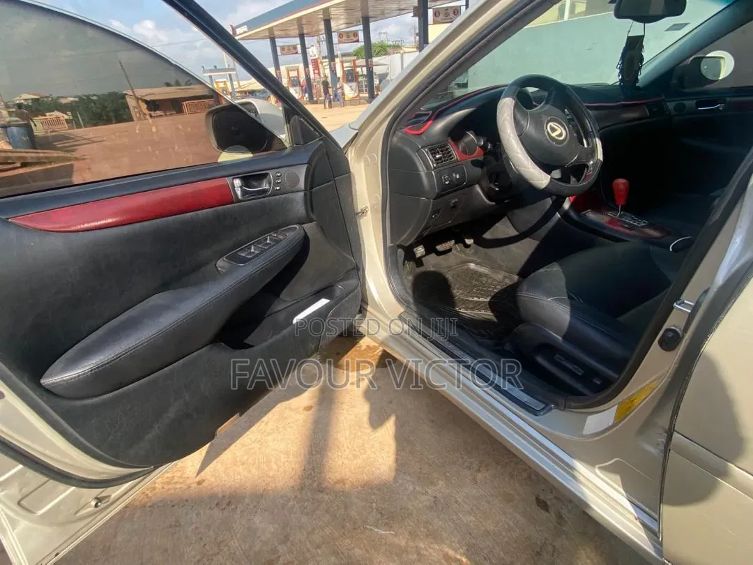 Lexus ES 330 2005 Gold