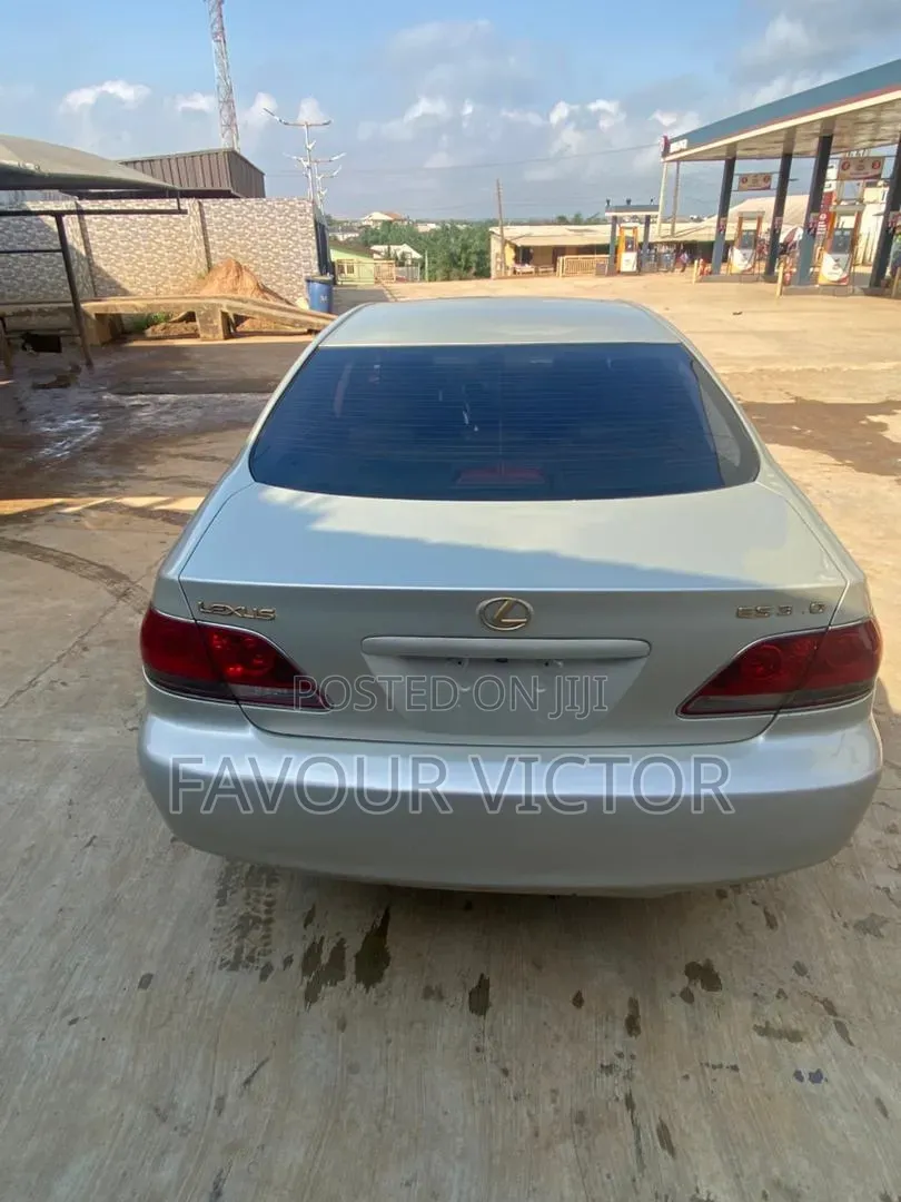 Lexus ES 330 2005 Gold