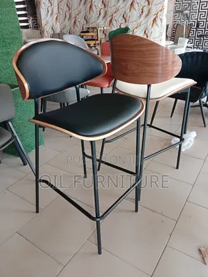 Luxury Wooden Back High Bar Stool / Counter Stool Chair