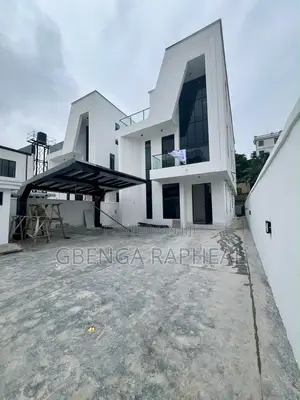 5bdrm Duplex in Chevron, Lekki for sale