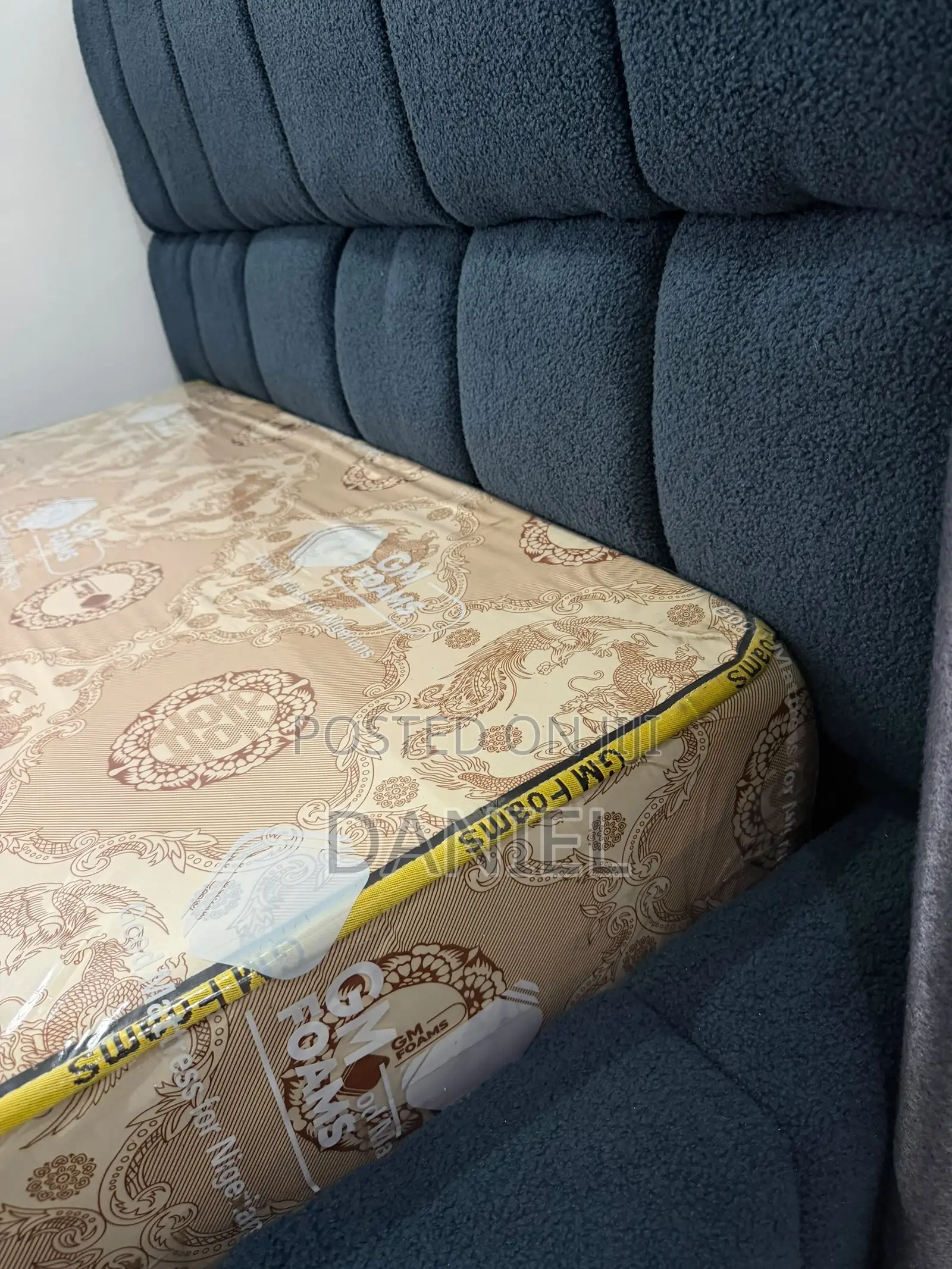 4.5/6 Brand New Bed Frame