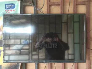 32"Led Television With Inbuild Satellite