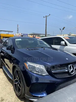 Mercedes-Benz GLE-Class 2016 Blue