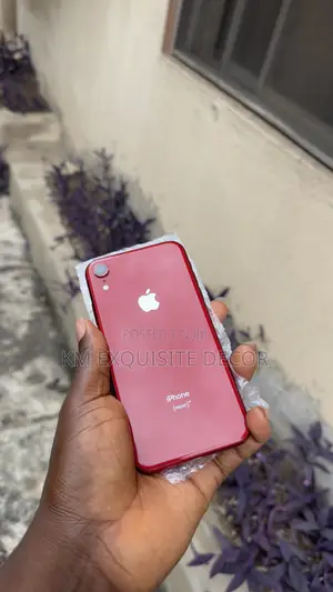 Apple iPhone XR 64 GB Red