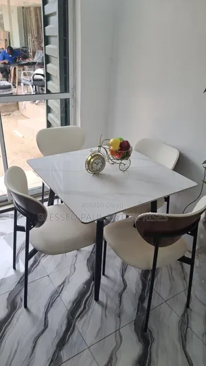 Dinning Table