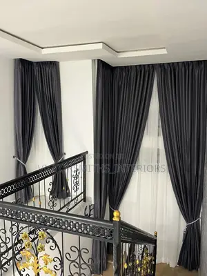 High Quality Gray 3pleeting Drapes