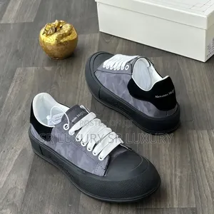 Premium-Style Alexander McQueen Sneakers