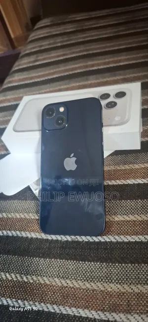 Apple iPhone 13 128 GB