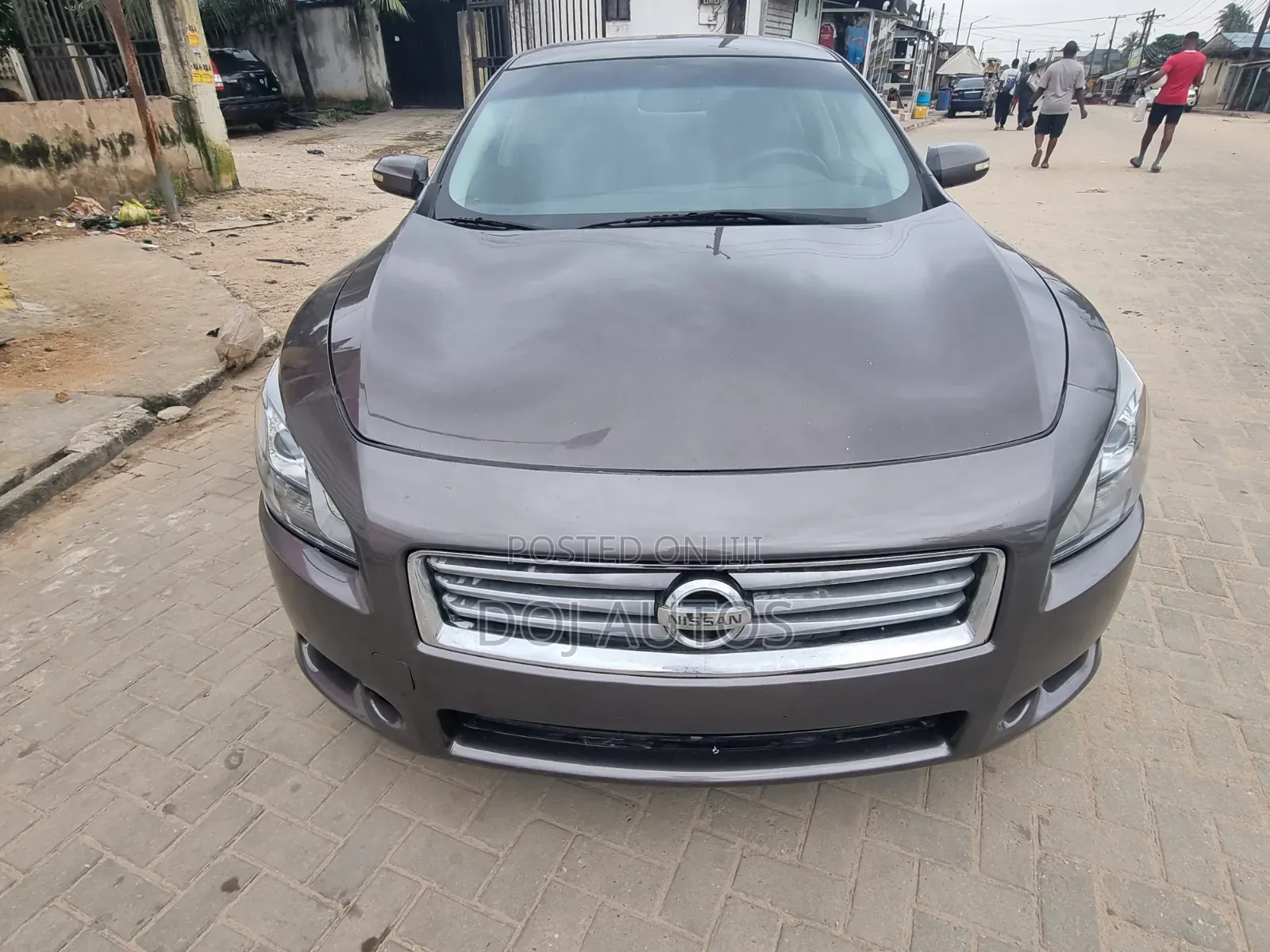 Nissan Maxima 2012 Brown