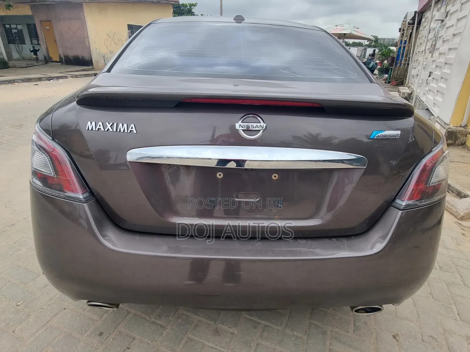 Nissan Maxima 2012 Brown