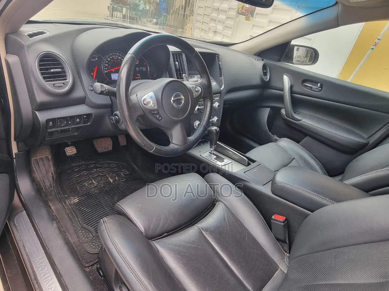 Nissan Maxima 2012 Brown