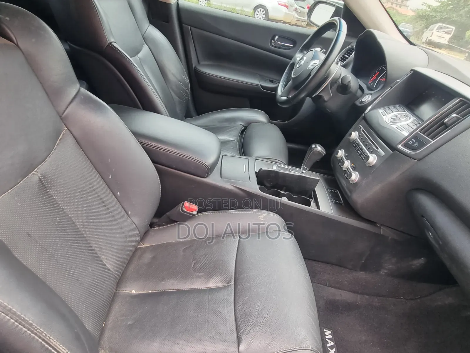 Nissan Maxima 2012 Brown