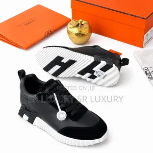 Hermès Premium Bouncing Sneakers