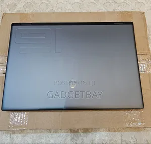 Laptop Alienware M16 R2 32GB Intel Core Ultra 9 SSD 1T