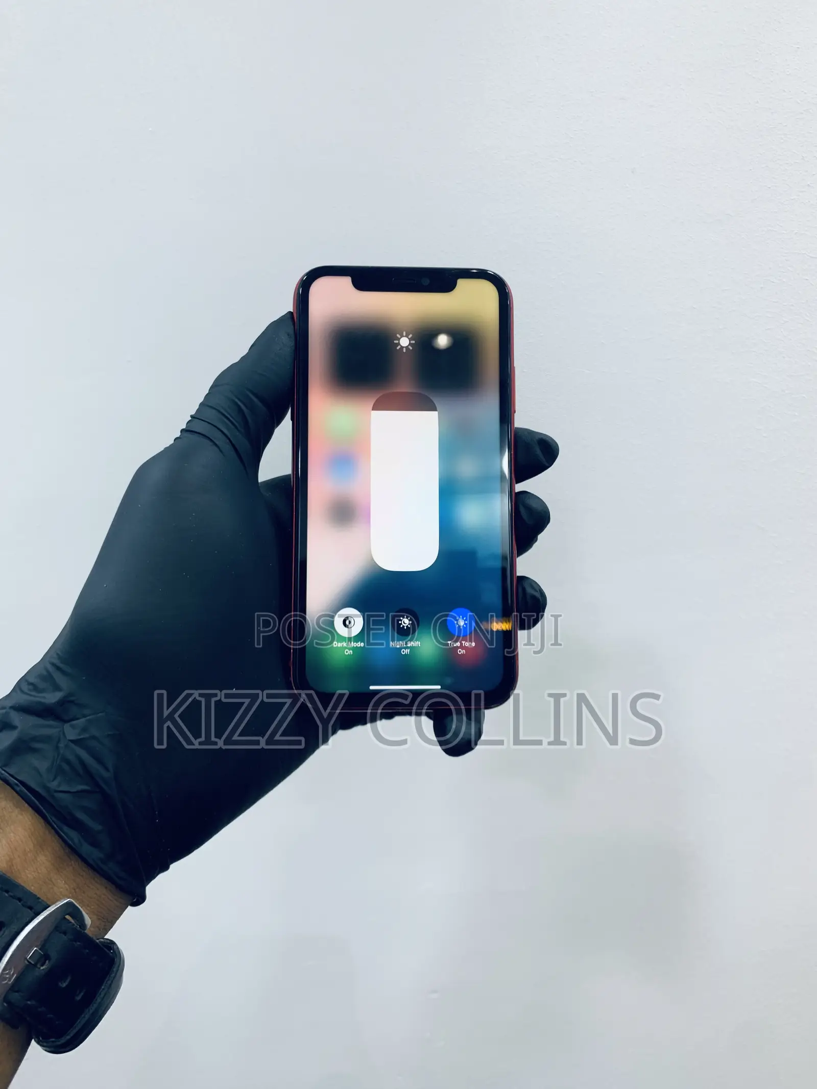 Apple iPhone 11 64 GB Red