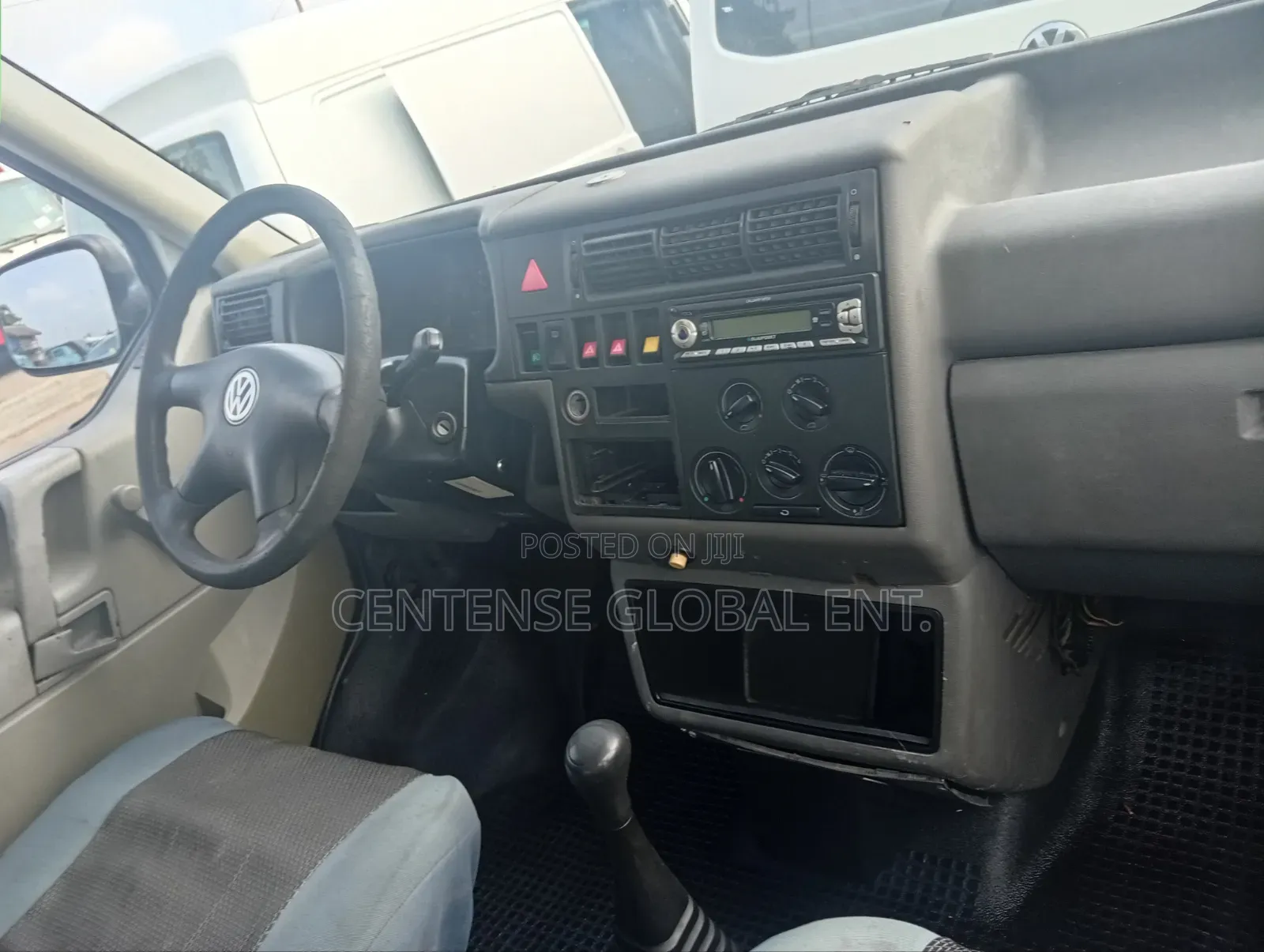 Volkswagen Transporter 2004 White