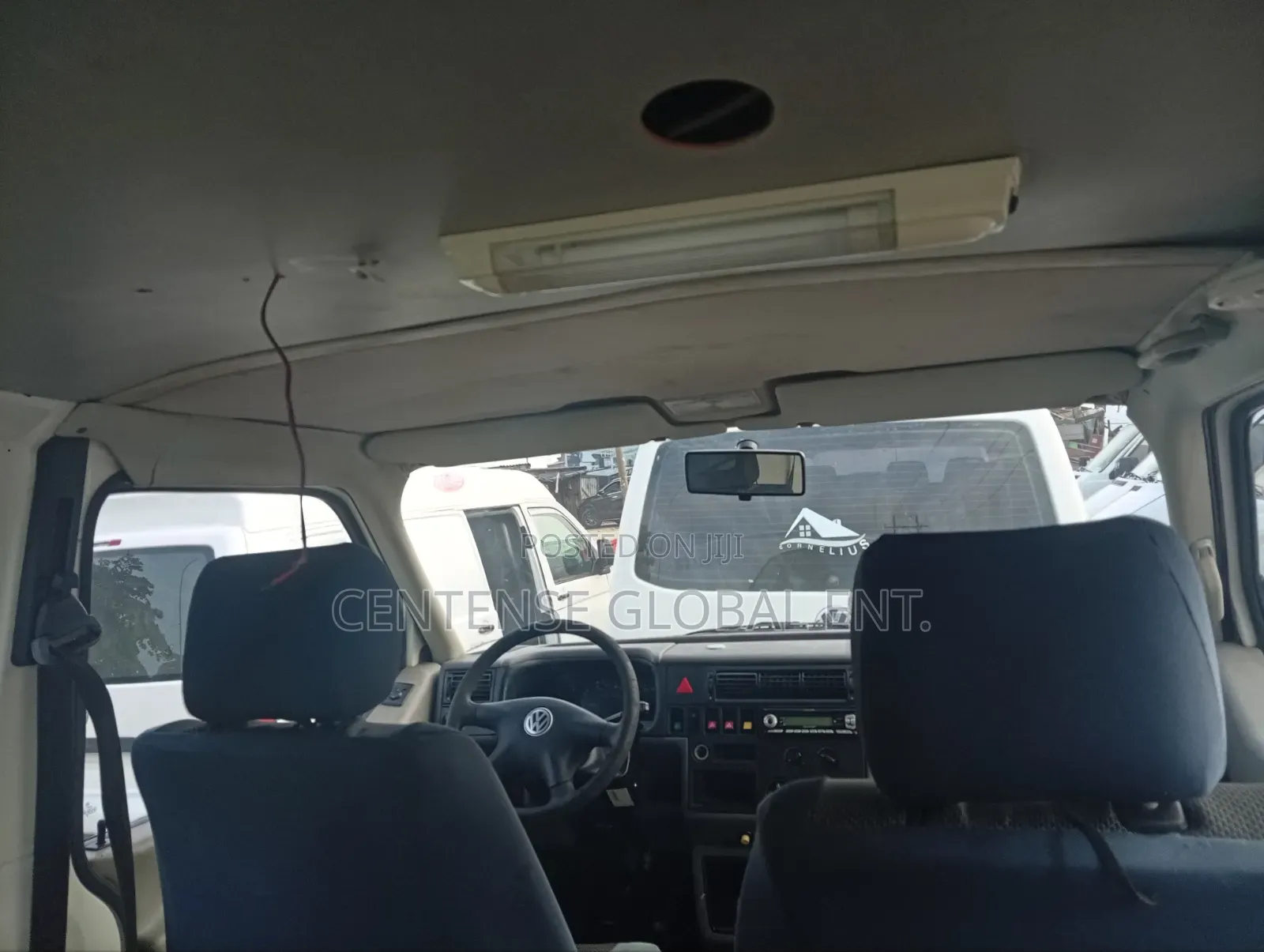Volkswagen Transporter 2004 White