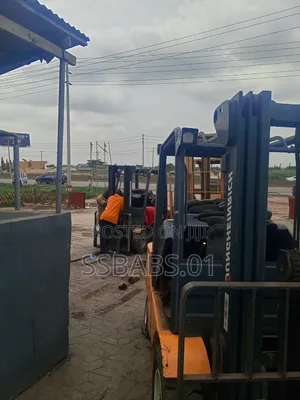 4.5 TONS Jungherich Forklift