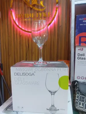 Deli Wine Glass