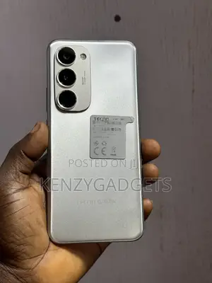 Tecno Spark 40 Pro+ 256 GB